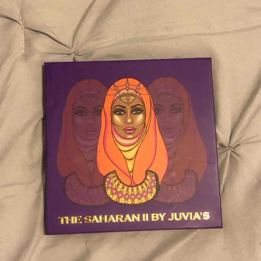 Juvia’s Eye Shadow Palette